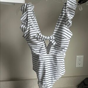 Cupshe White and Gray Striped Swimsuit